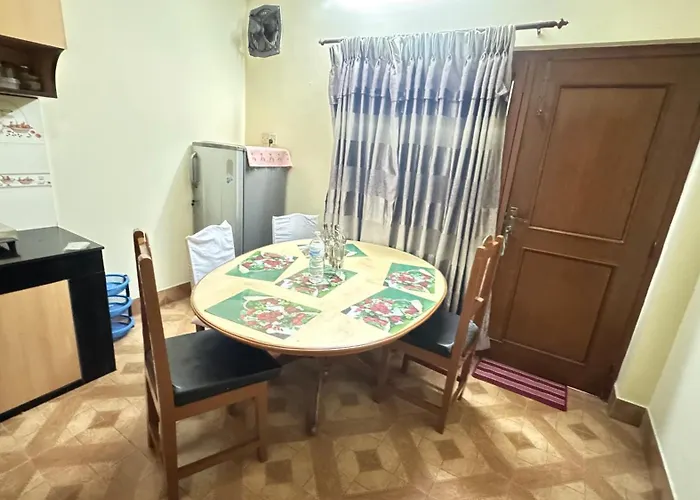 Neupane 公寓